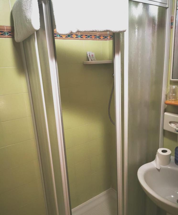 Porto Recanati Zimmer Esterno foto