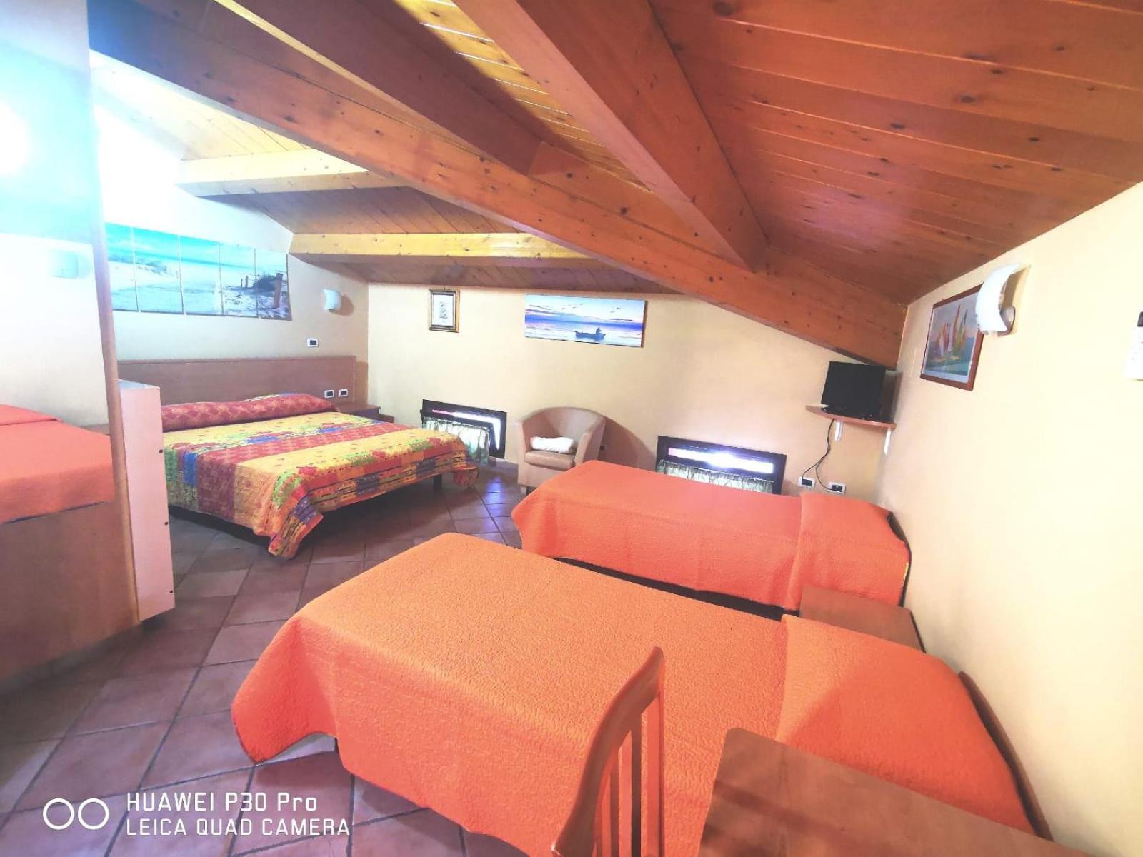 Porto Recanati Zimmer Esterno foto