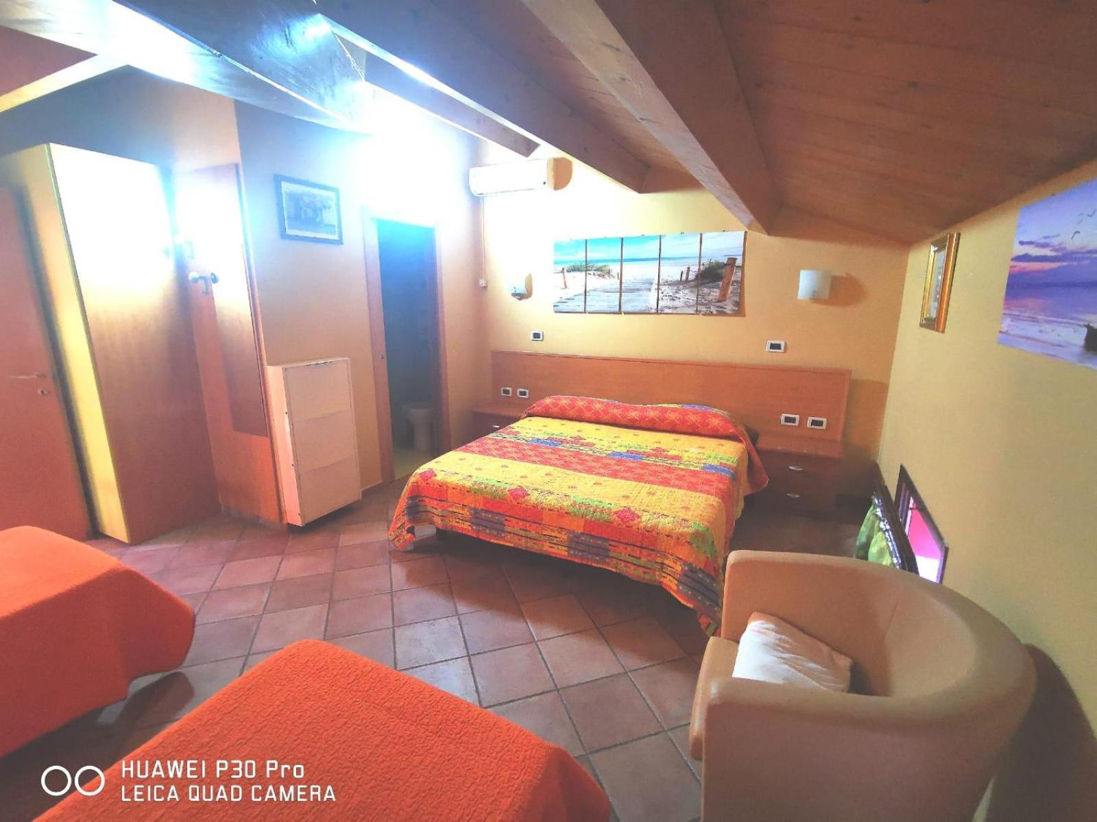 Porto Recanati Zimmer Esterno foto